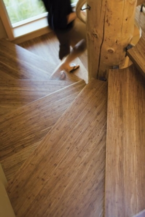 CÁCH TỰ KIỂM TRA GỖ BIẾN TÍNH ĐẠT CHUẨN TRƯỚC KHI MUA: HƯỚNG DẪN TỪ CHUYÊN GIA