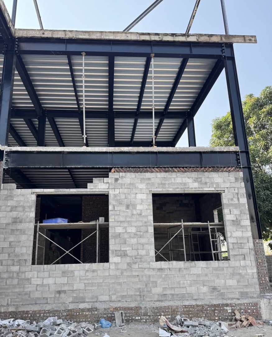 5 LỢI ÍCH KHI XÂY NHÀ KHUNG THÉP VỚI GẠCH NHẸ TỰ KHÓA VIETARCH 