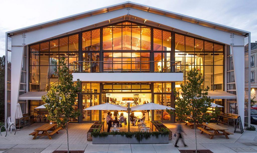 CÁC MẪU THIẾT KẾ QUÁN CAFE 200M2 ĐẸP, HÚT KHÁCH 2025